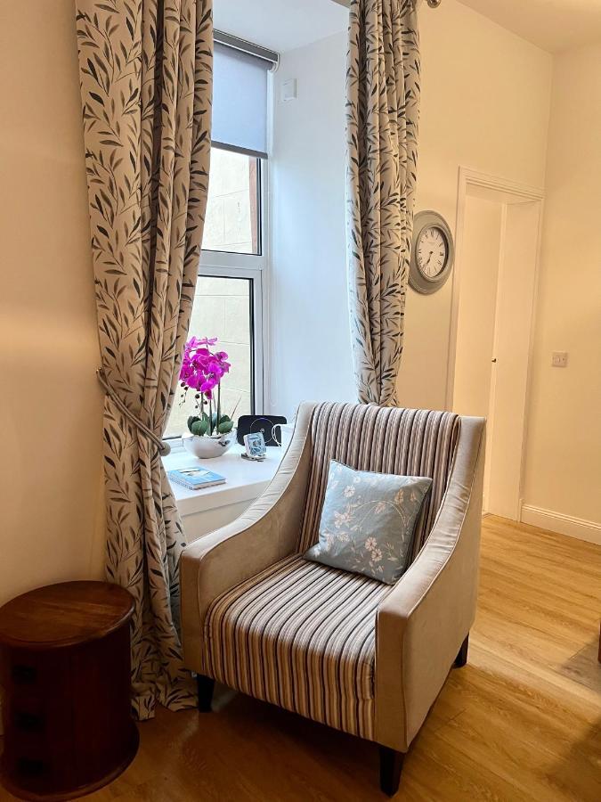 Ferienwohnung The Blue Door Kirkcudbright Exterior foto